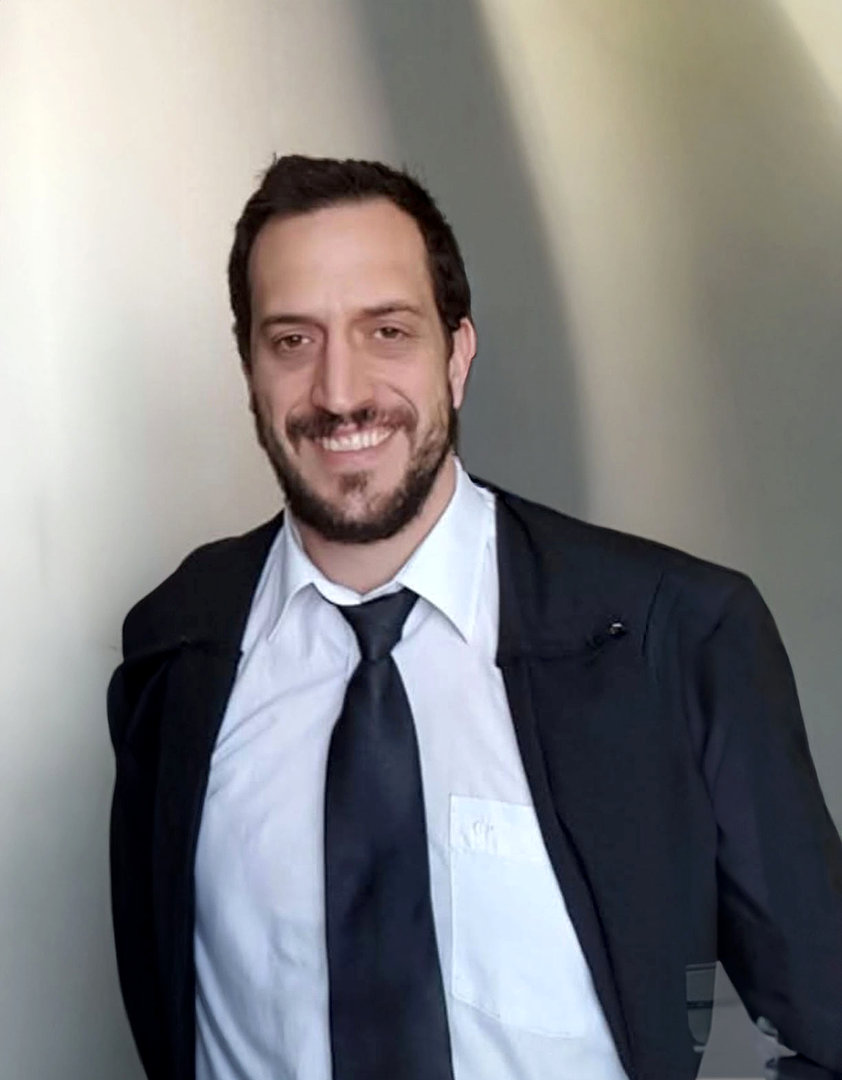 עו״ד איתן קנול